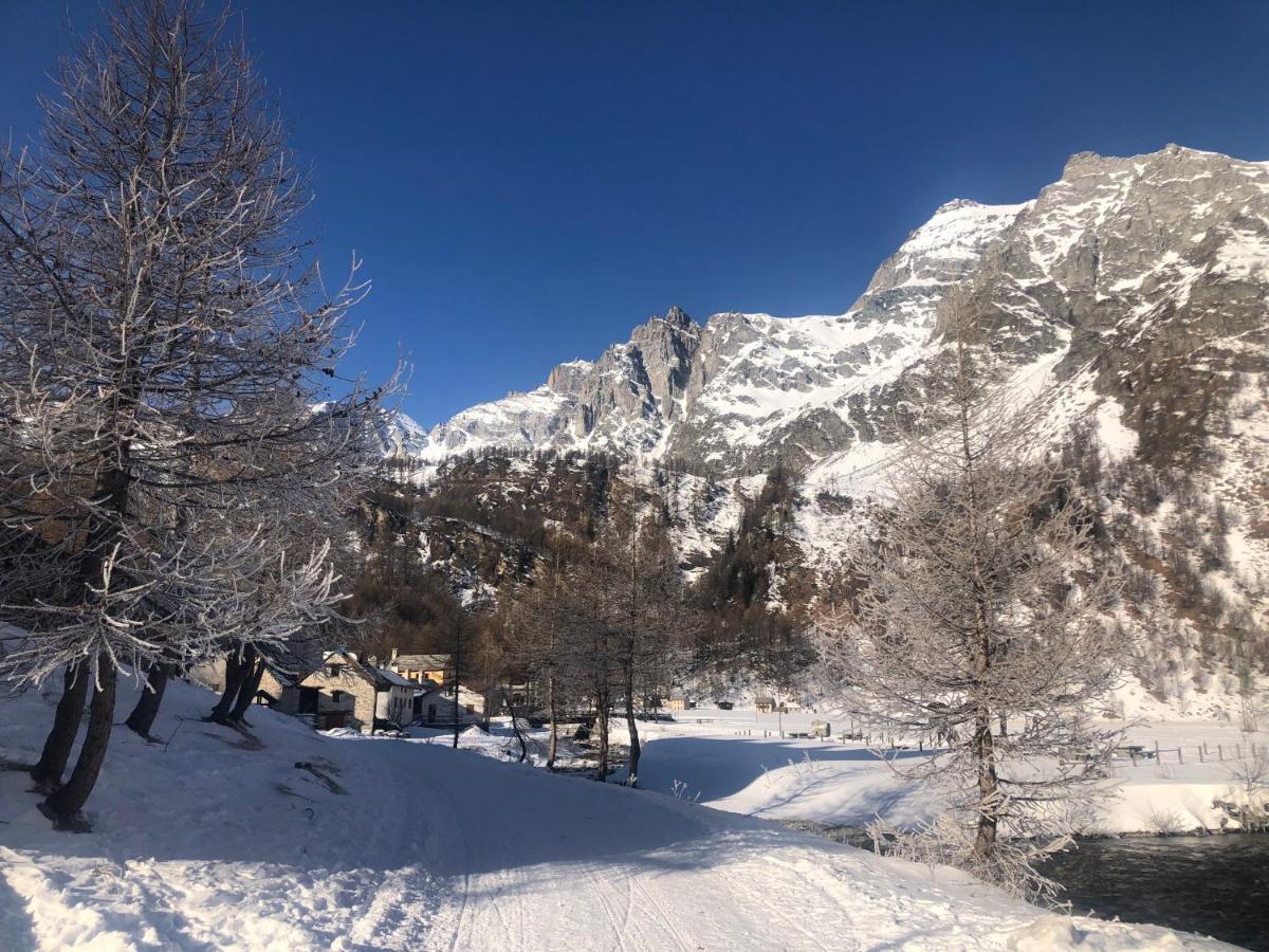 La Piana Appartamenti Alpe Devero Bagian luar foto