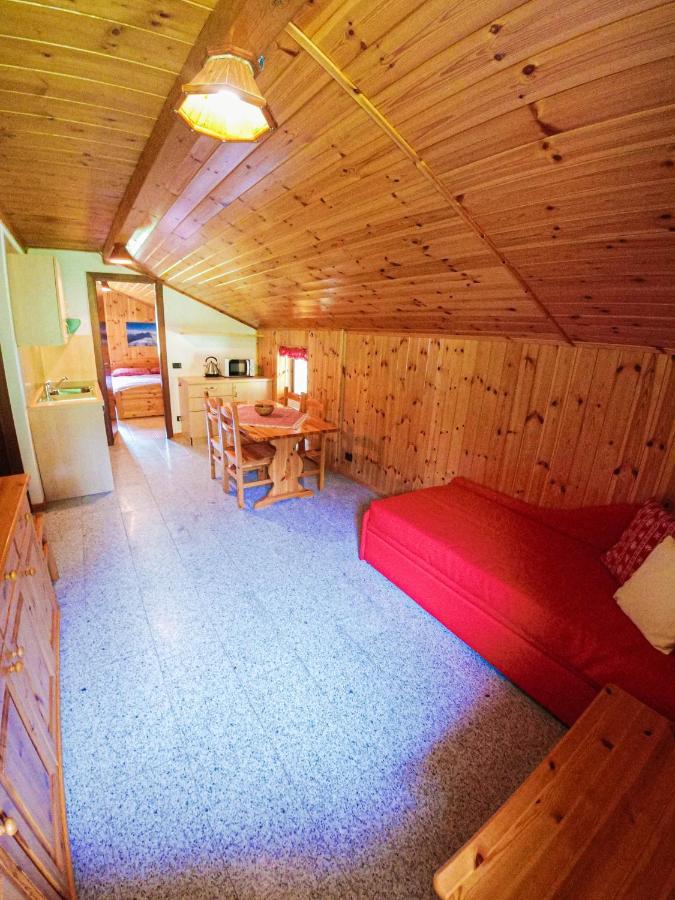 La Piana Appartamenti Alpe Devero Bagian luar foto