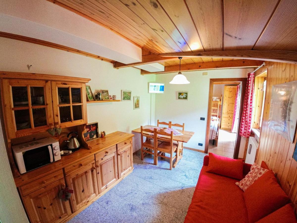 La Piana Appartamenti Alpe Devero Bagian luar foto