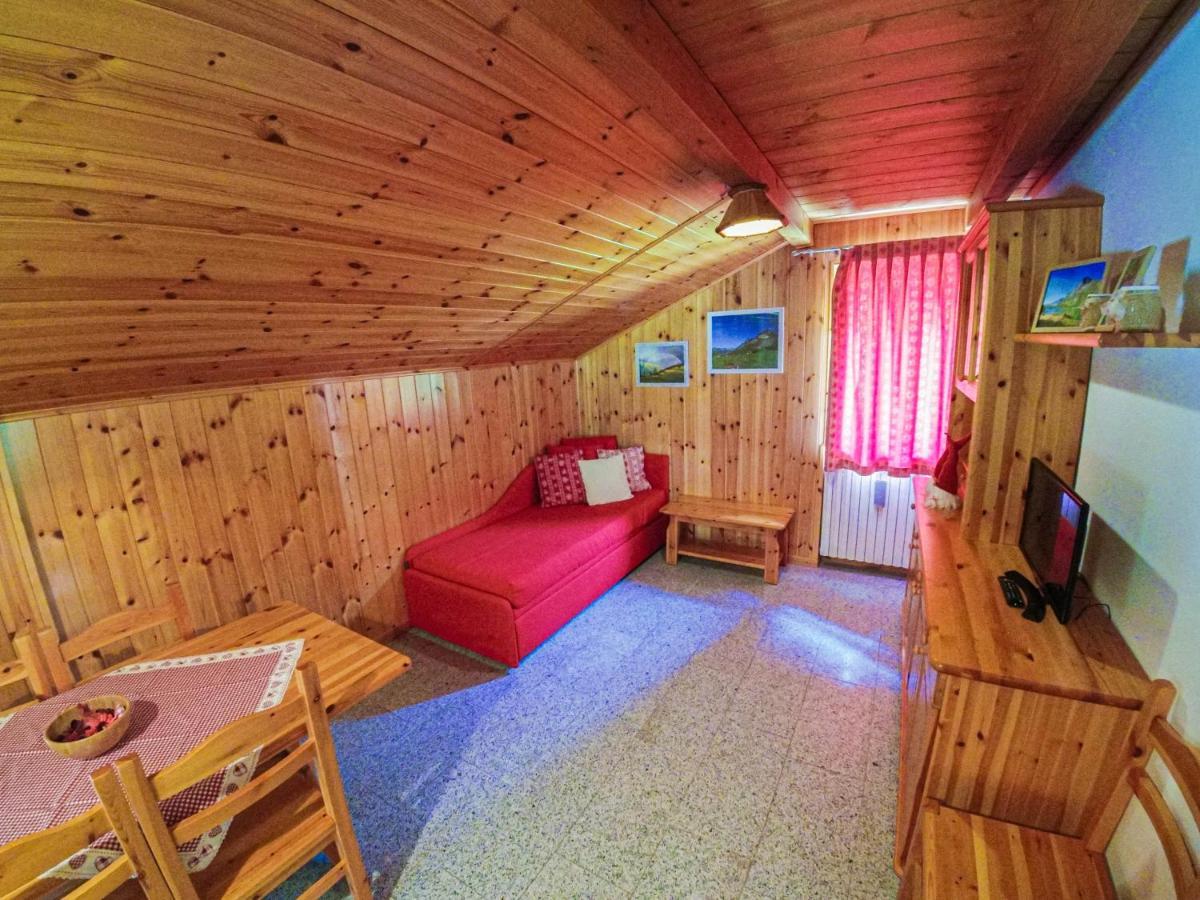 La Piana Appartamenti Alpe Devero Bagian luar foto