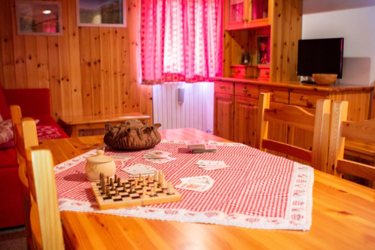 La Piana Appartamenti Alpe Devero Bagian luar foto