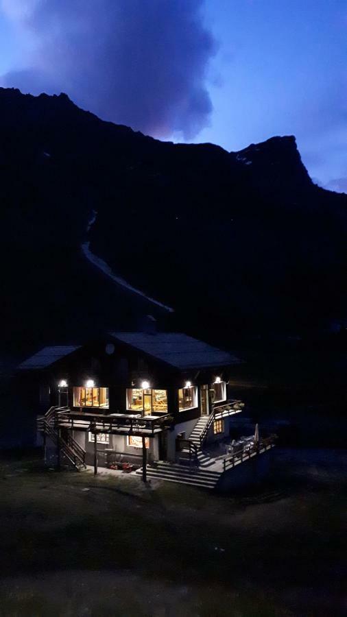 La Piana Appartamenti Alpe Devero Bagian luar foto